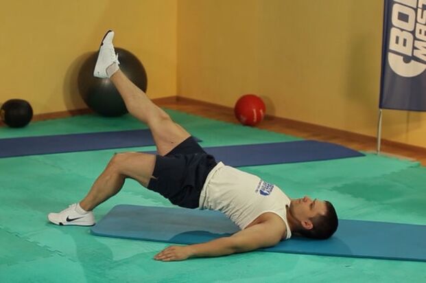 Ariketa Gluteal zubia gizon baten potentzia erregulatzeko